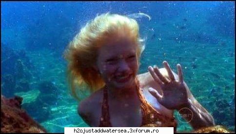Ati vrea sa fiti sirena.. ca si Cleo? - Eu nu prea as vrea pentru ca mie imi place mai - :::Cleo:::