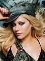 Avril Lavigne - e frumoasa pacat k ca nu e romanca - :::... Muzica ...:::